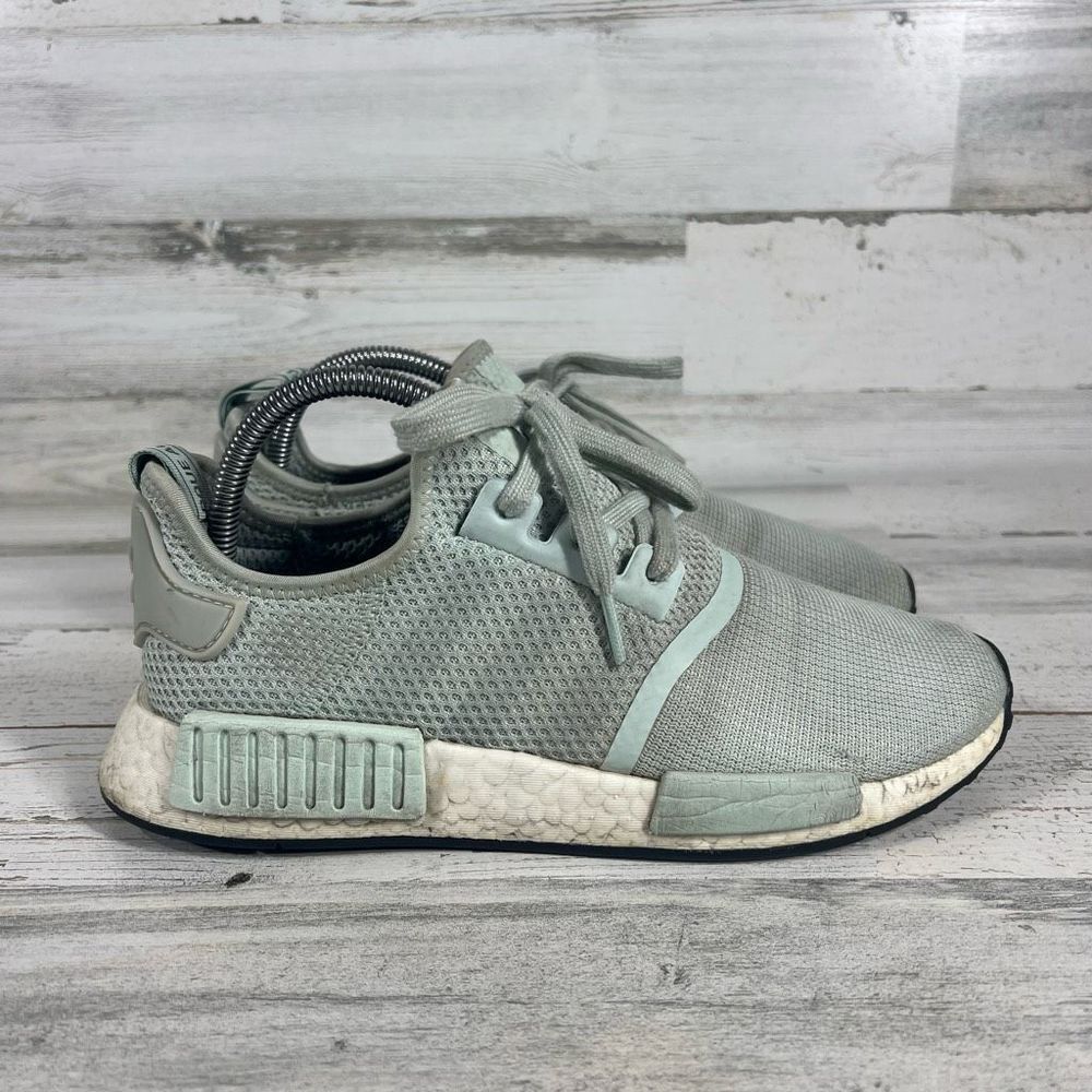 Adidas NMD_R1‎ BD8011 Sneaker Casual Shoes Mint Green Low Top Size 9